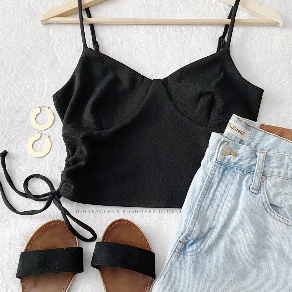 Black Cropped Tank Top With Ruched Sides